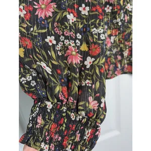 Old Navy Floral Metallic Lurex Smocked Womens Size‎ M Black Boho Peasant Top thumbnail 2
