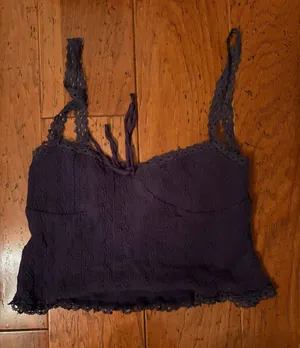 Edikted Top Crop thumbnail 1