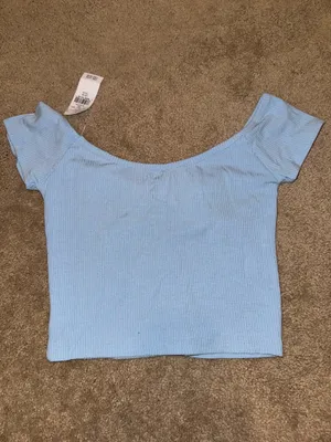 American Eagle Off-The-Shoulder Crop Top thumbnail 2