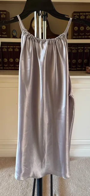 Annalee + Hope Women's Gray Satin Halter Top XL thumbnail 1