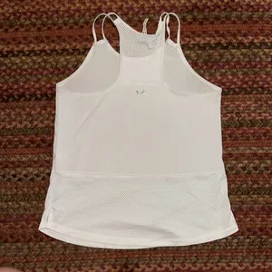 UNDER ARMOUR WHITE MESH ATHLETIC TANK thumbnail 3
