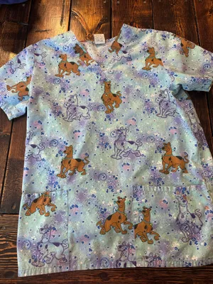 Warner Brothers Scooby Doo vintage 1997 scrub top thumbnail 1