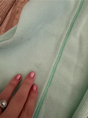 Tommy Bahama Mint Green Zip-Up Hoodie size s spots in pics thumbnail 2