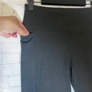 prAna Women Charcoal Heather High Rise Athletic Leggings‎ with Pockets Small thumbnail 2