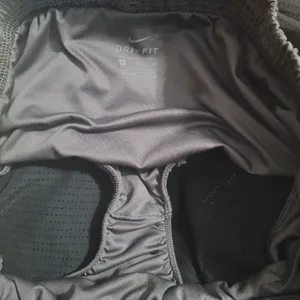 Nike Dri Fit Shorts Mid Rise Polyester Drawstring Size Medium thumbnail 4