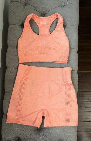 Amazon Workout Set thumbnail 1