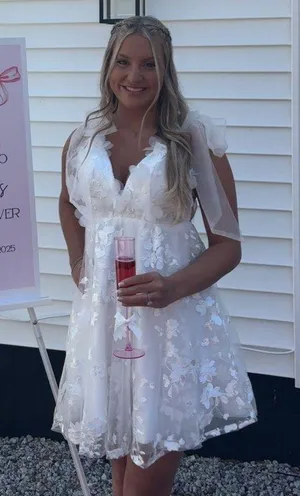 Mini Tulle White Dress Size 2 thumbnail 1