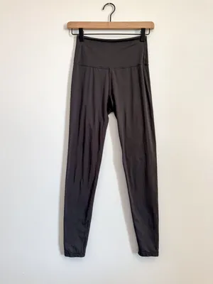 Dark Grey Super High-Waist Athletic Leggings Size XS thumbnail 2