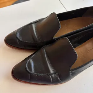 Everlane The Modern Loafer Womens 8.5 Black Italian Leather Slip On‎ Flat Shoes thumbnail 9
