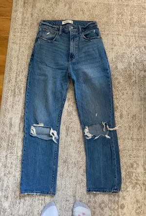 Jeans thumbnail 1