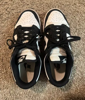 Nike Panda Dunks thumbnail 2