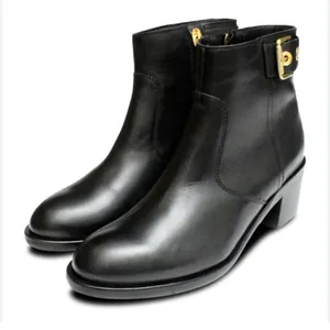 Tommy Hilfiger gold buckle Parson‎ boots black leather size 39 thumbnail 1