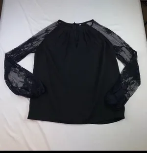 NEW Blouse Black Size M thumbnail 5
