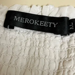 Merokeety Women’s White Smocked Maxi Dress - Size XL - VGUC thumbnail 5