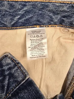 Everlane The Curvy '90s Cheeky Straight Jean Organic Cotton 27 Crop thumbnail 11