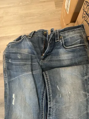 Early 2000s rock revival jeans thumbnail 4