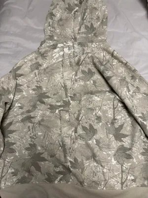 Old Navy Sweatshirt thumbnail 3