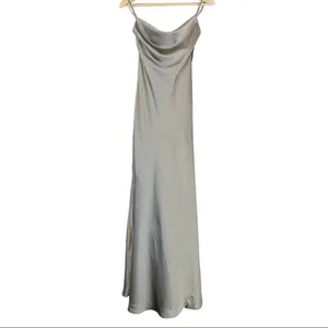 NEW Lovely Reese Sleeveless Satin Slip Maxi Dress Size XS thumbnail 3