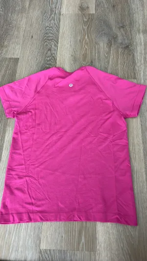 Lululemon Tech Tee Swiftly Short Sleeve thumbnail 3