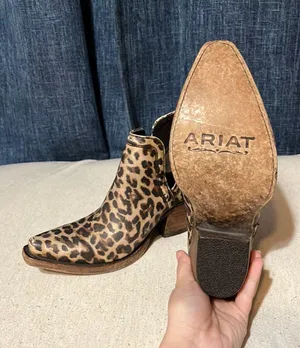 Ariat Dixon Booties- Cheetah thumbnail 1