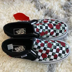 🌺 Vans Asher Women’s Slip - on Shoes 🌺 thumbnail 1
