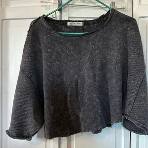 We the Free gray cropped sweater poncho - Size M thumbnail 2