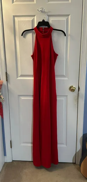 Formal Red Dress Size M thumbnail 1