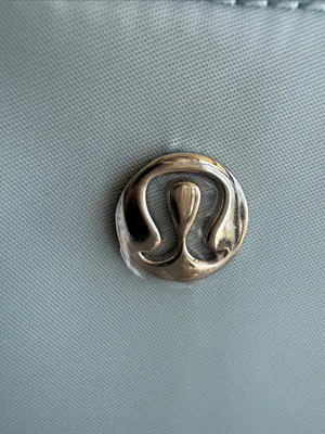 lululemon athletica City Essentials Small Shoulder Bag in Foam and Silver thumbnail 5