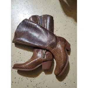 New Women’s Reba by Justin RM257 Brown Leather McAlester Western Boot size 9.5 B thumbnail 6