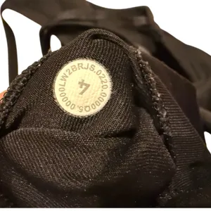 Lululemon Ebb‎ to Street Sports Bra Black Adjustable Racerback Size 4 thumbnail 3