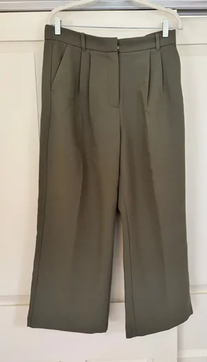 Abercrombie Trousers thumbnail 1
