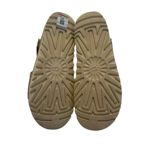 UGG Women Goldenstar in Sand, Size 6 thumbnail 5