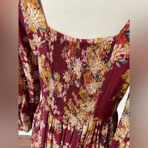 Skies Are Blue Floral Burgundy Print Midi Length Dress thumbnail 6