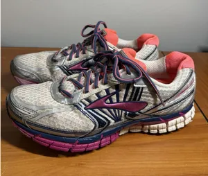 Brooks Adrenaline GTS 14 Women's Running Shoes White Pink Purple Sz 10.5B thumbnail 1