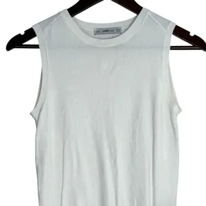 Zara Ribbed Hem Soft Knit Sleeveless Crew Neck Stretch Tank Top Small White thumbnail 3