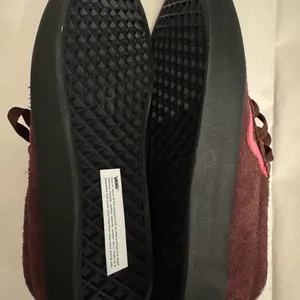 Vans burgundy and Pink Casual Sneakers thumbnail 8