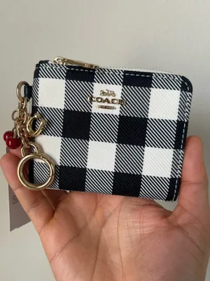 Coach wallet thumbnail 3