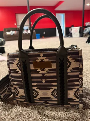 Wrangler Purse thumbnail 1