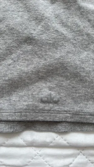 Alo Yoga Crop Top Tank thumbnail 4