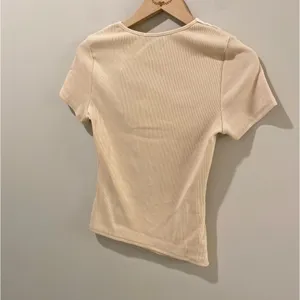 Lulu's -Cutie Beige Ribbed Crochet Lace Short Sleeve Top - Size Medium thumbnail 6