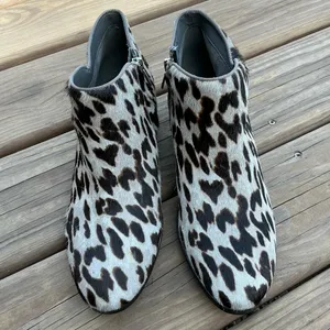 Sam Edelman real leather booties 🐯🐯 thumbnail 5