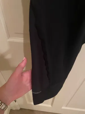 Athleta Black Capri Leggings thumbnail 2
