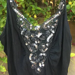 💜CLEARANCE💜 Long black tank with silver sequins Size XS thumbnail 3
