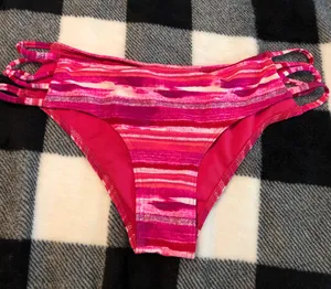 Hollister Bikini Bottom thumbnail 1