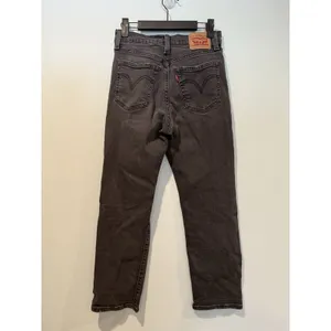 Levis Wedgie Straight Jeans Women 27 High Rise Stretch Cotton Punk Distressed thumbnail 2