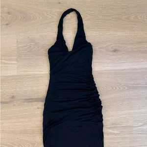 NIA Maxi Dress Halter Neck Ruched Size XS Black thumbnail 2