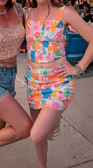 Pink Lily floral top and skirt thumbnail 7