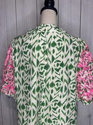 VOY Green White Abstract Print Top Pink Floral Embroidered Puff Sleeves Sz L thumbnail 8