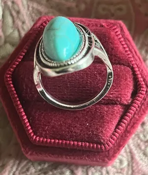 Women’s Stainless Steel Silver Faux Turquoise Ring Size 7 thumbnail 1
