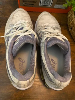 Oasis Asics Gel-Kinsei OG Sneaker Running Shoes Women Sports size 9 thumbnail 4